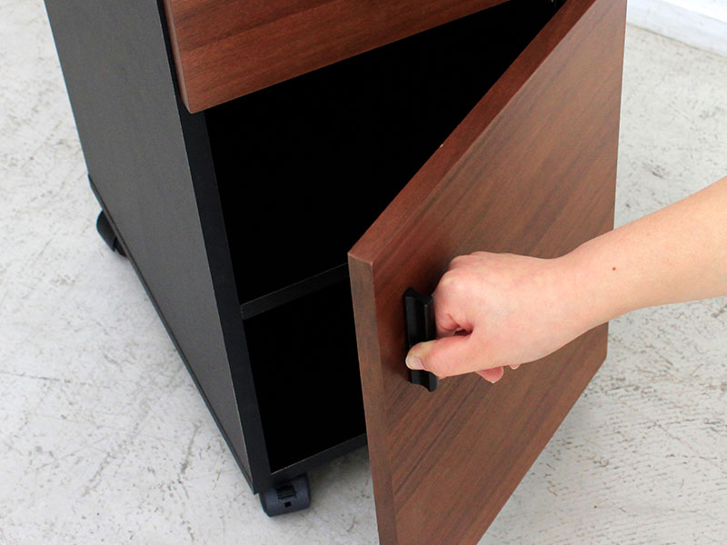 高級感があふれるデスクワゴン | 幅30cmのコンパクトサイズ