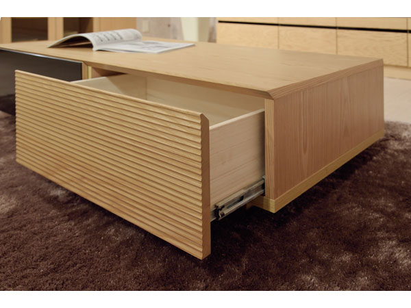 大容量収納のセンターテーブル | Mos | シンプルモダン