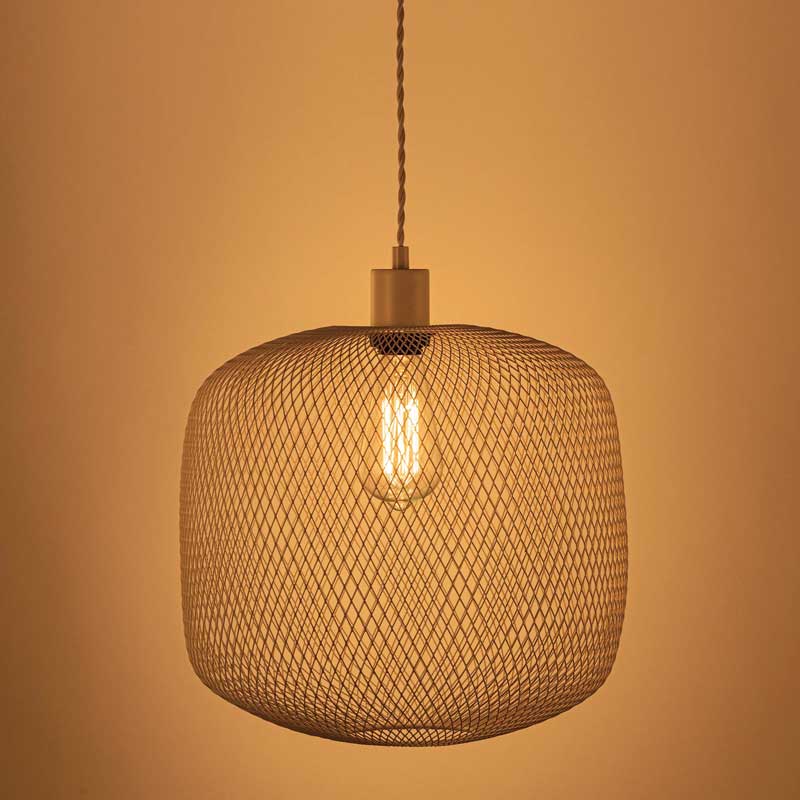 モダンな空間に映えるメッシュデザインのペンダントライト｜ブラック／ホワイト