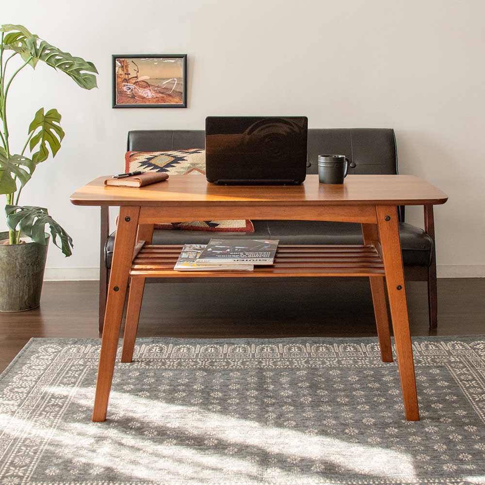 天然木の温もりが広がる北欧風ソファテーブル