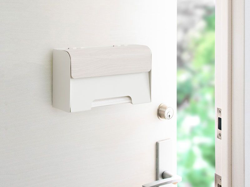 上品な木目のマスクケース