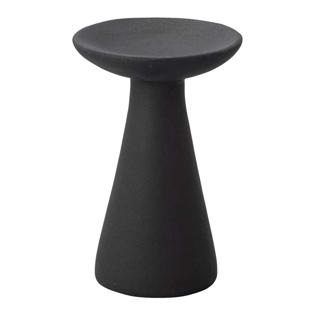 モダンシルエットのセラミックトレイ|洗練されたデザインと実用性を考えたインテリア