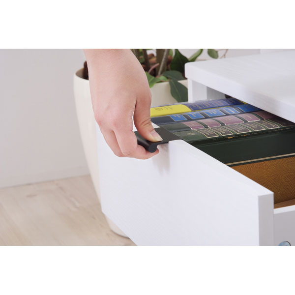 木目調が美しいスチール脚のテレビローボード | 幅150cm