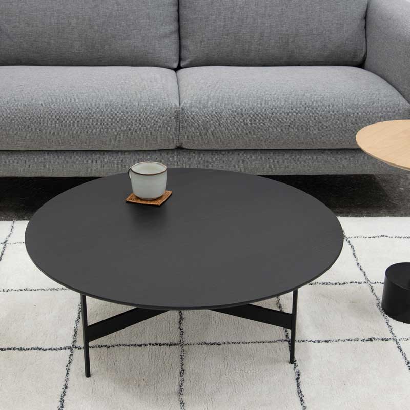 ラウンドローテーブル｜直線×曲線の美が際立つ洗練モダンデザイン