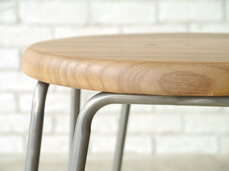 スツール | 無垢材とスチールのシリーズ