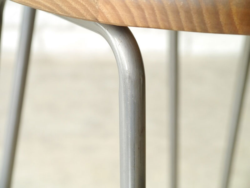 スツール | 無垢材とスチールのシリーズ