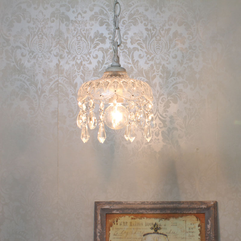 ロマンティックなシェードのシャンデリア｜1灯ペンダントライト
