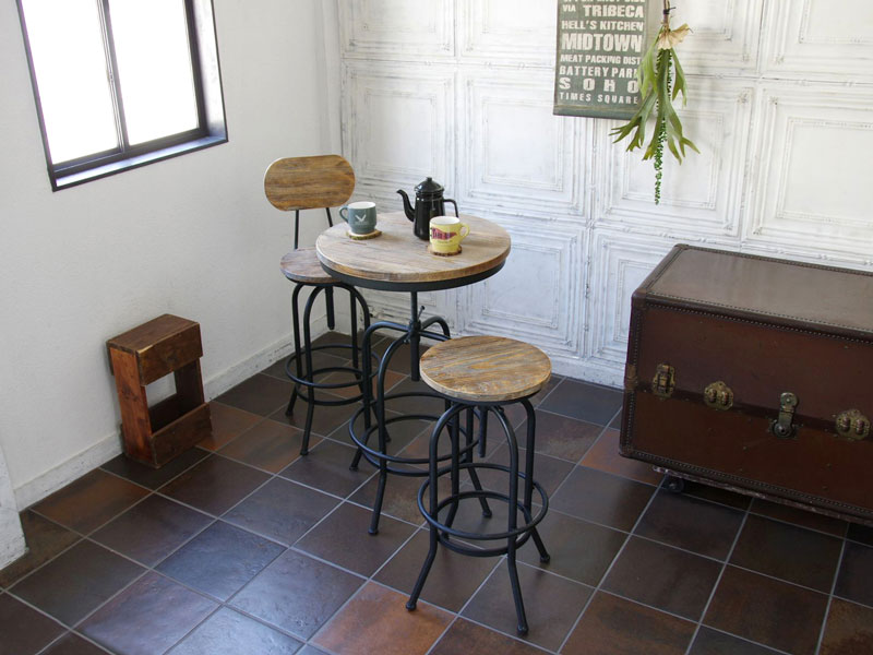 インダストリアルな昇降式ハイスツール｜男前インテリア | インテリア