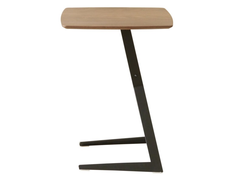 直線デザインがおしゃれなサイドテーブル