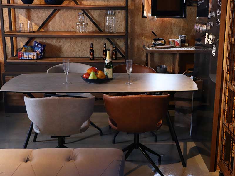 4人掛けセラミックダイニングテーブル｜シンプルモダン