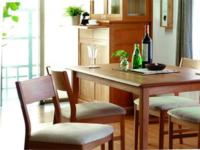 天然木のぬくもりあるダイニングチェア｜ER