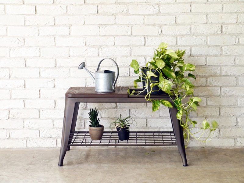 玄関に置けるオシャレなアンブレラスタンドベンチ | インダストリアル