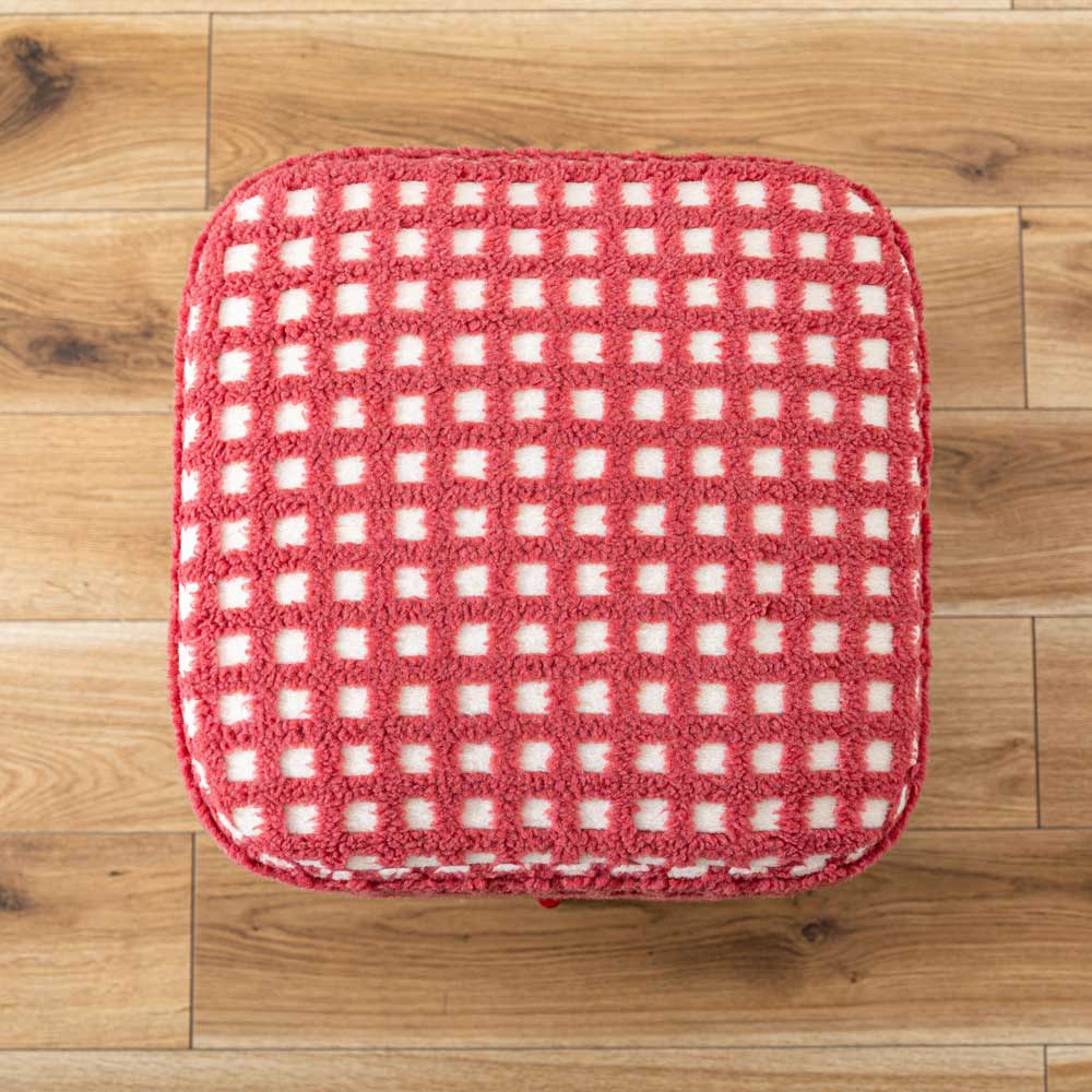 ふんわりボアのチェック柄スツール|ポップで愛らしいデザイン