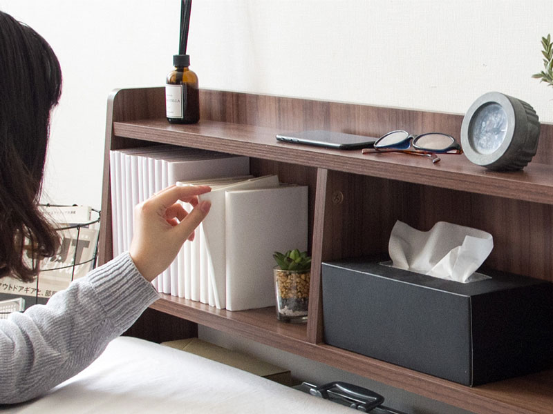 シンプルな木目調の後付けヘッドボード|幅100cm