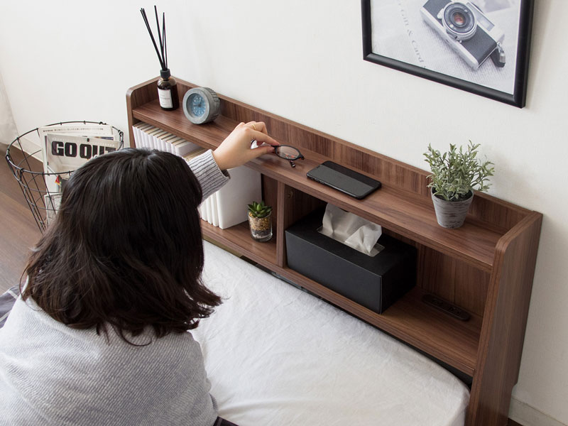 シンプルな木目調の後付けヘッドボード|幅100cm