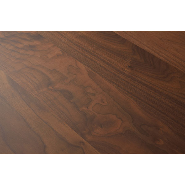 無垢材のダイニングテーブル｜ミニマルな直線デザイン