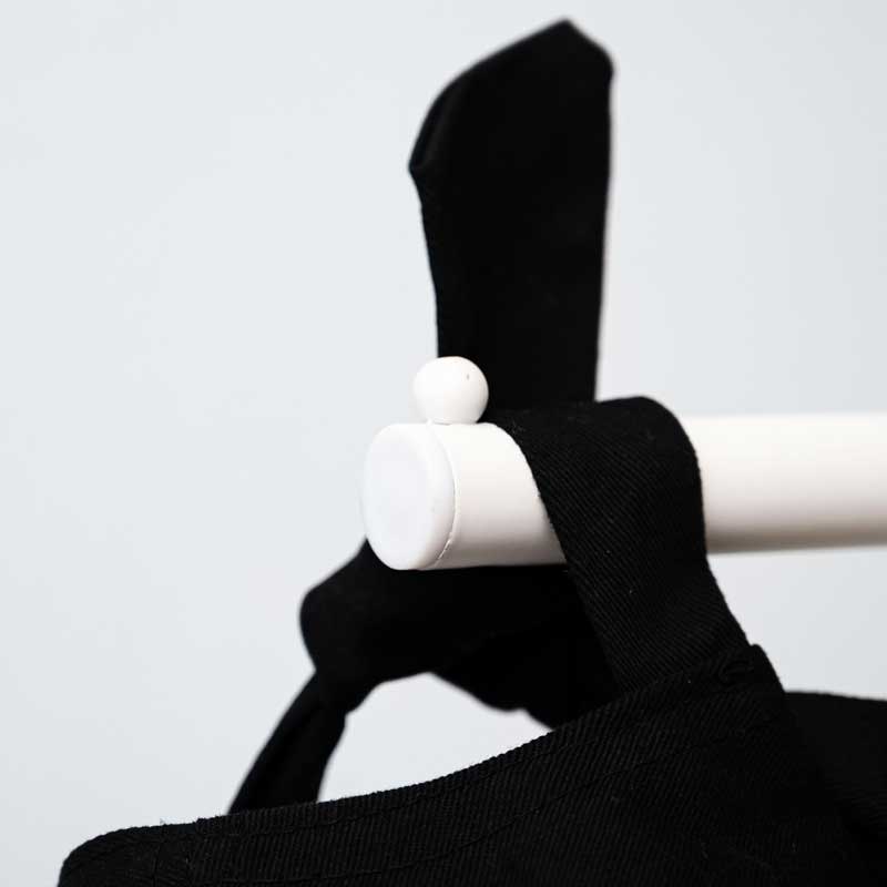 モダン回転式ハンガースタンド｜スリムで美しく魅せる収納アイテム