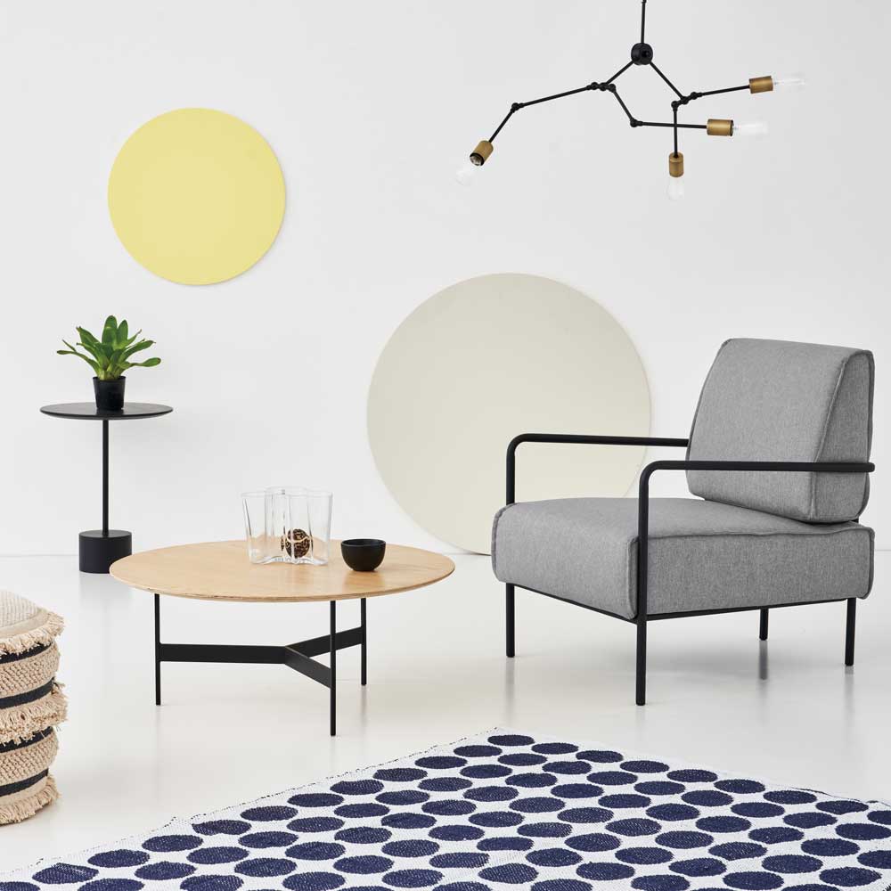 シンプルデザインの丈夫なPVCラグ｜幅90,130cm