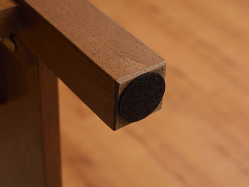 北欧デザインのシンプルなシングルベッドフレーム