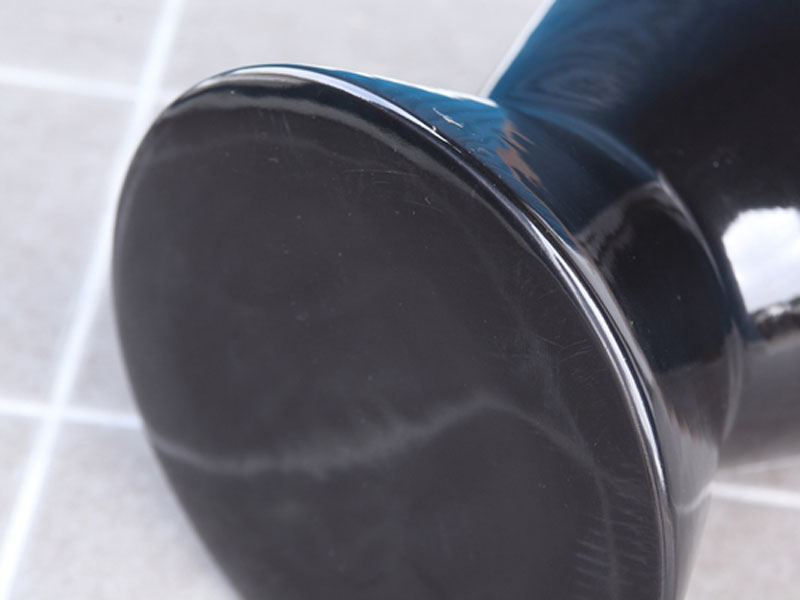 陶器製のカラフルなスツール|屋外使用可