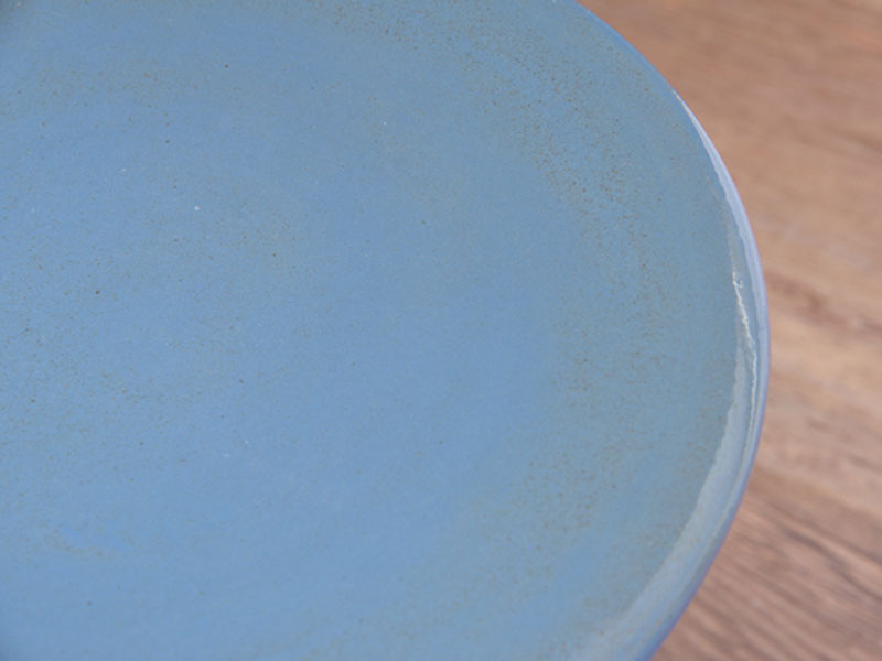 陶器製のカラフルなスツール|屋外使用可