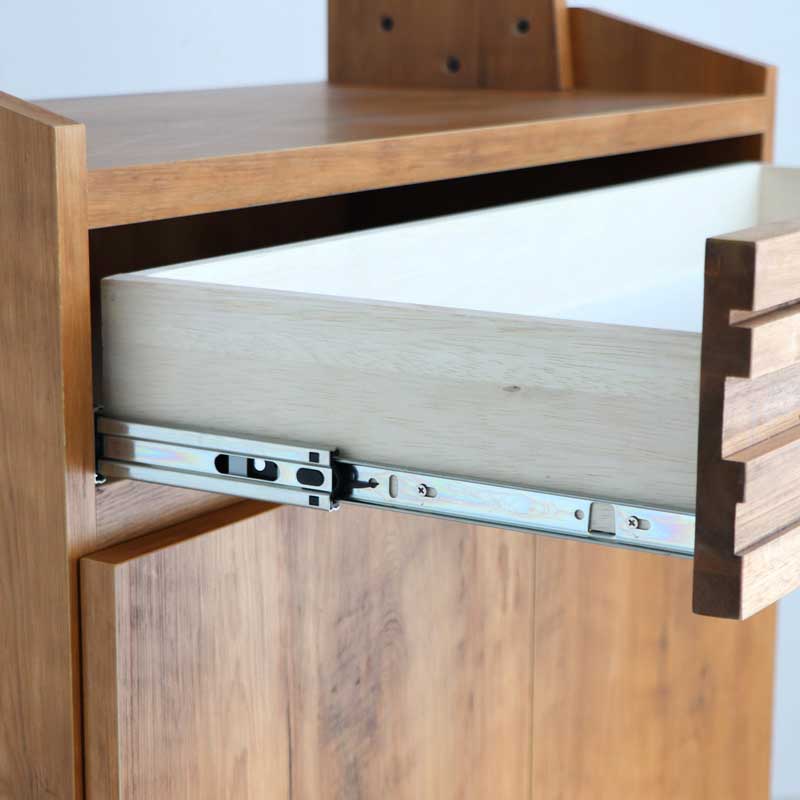 北欧ヴィンテージシェルフ｜アカシア無垢が映える魅せる＆隠す収納付きキャビネット