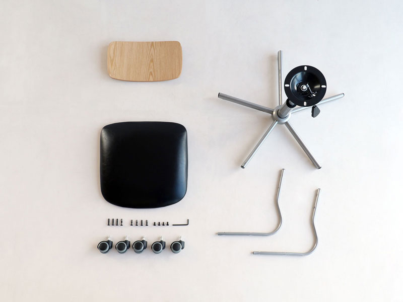 ブルックリンデザインのコンパクトなオフィスチェア｜キャスター付き