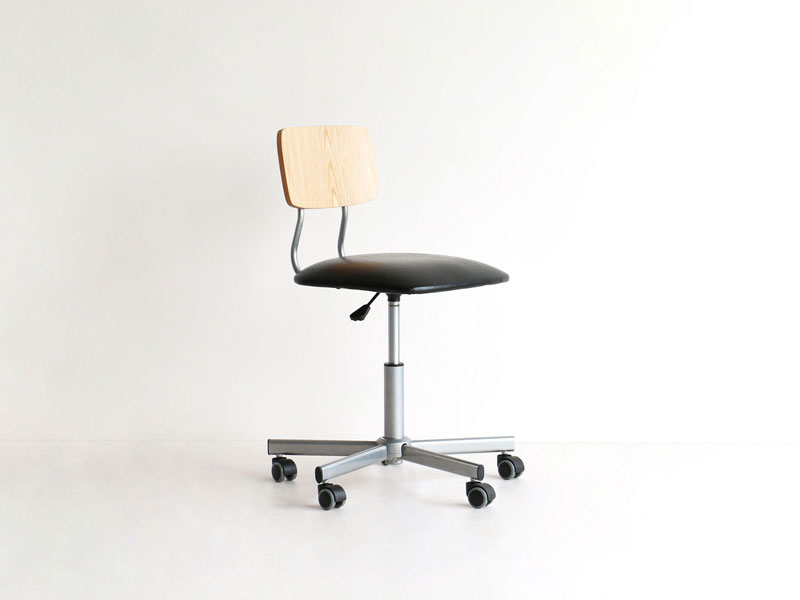 ブルックリンデザインのコンパクトなオフィスチェア｜キャスター付き