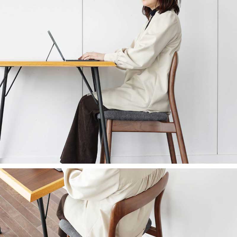 北欧テイストのシンプルな2脚セットのダイニングチェア｜優雅な曲線と天然木の美しさ