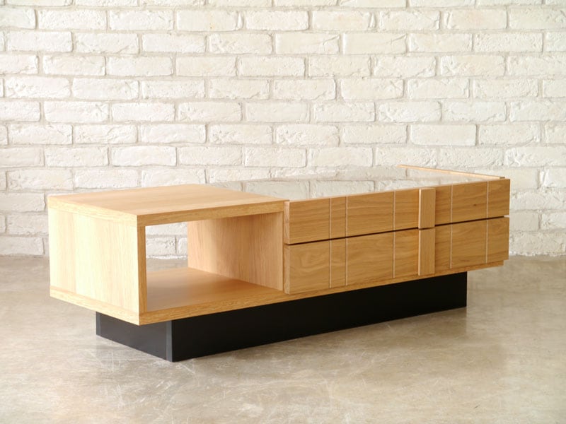 北欧風でおしゃれなコレクションテーブル|SA