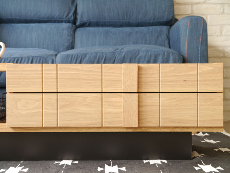 北欧風でおしゃれなコレクションテーブル|SA