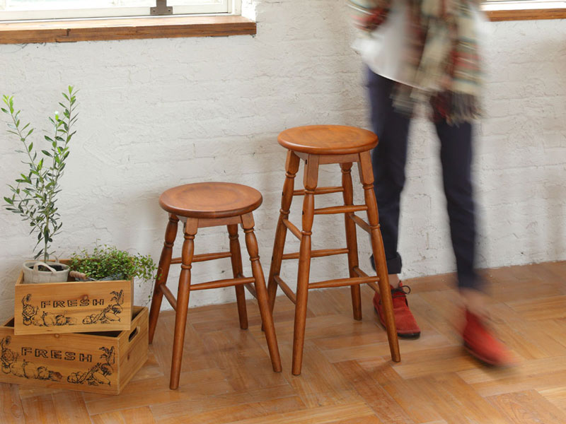 アトリエ雰囲気のスツール｜座面の高さ45cm｜アンティークインテリア