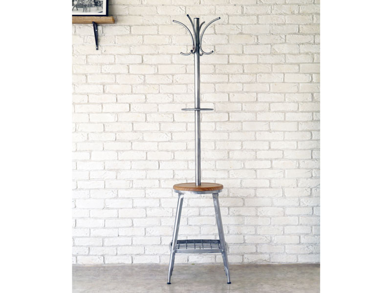 スチールと天然木の北欧風コートハンガー|1281
