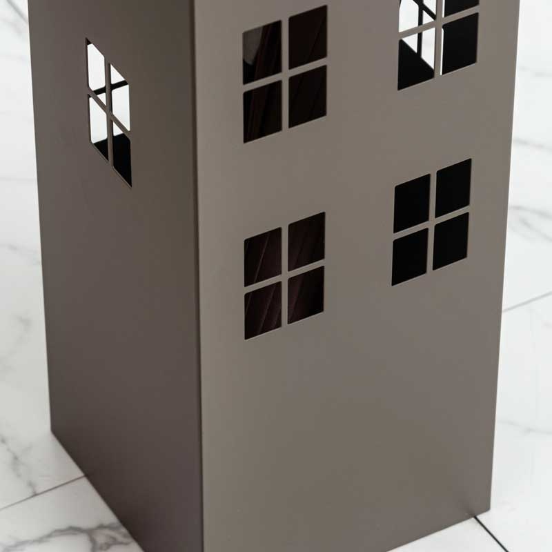 おしゃれなハウス型スチール傘立て|省スペース×北欧風デザイン