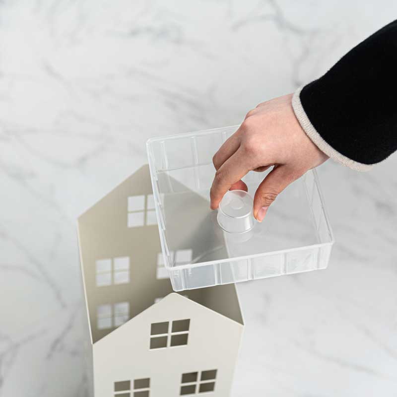 おしゃれなハウス型スチール傘立て|省スペース×北欧風デザイン