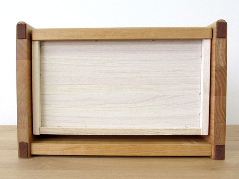 ナチュラルデザインのシンプルなブックスタンド｜幅35cm｜KI