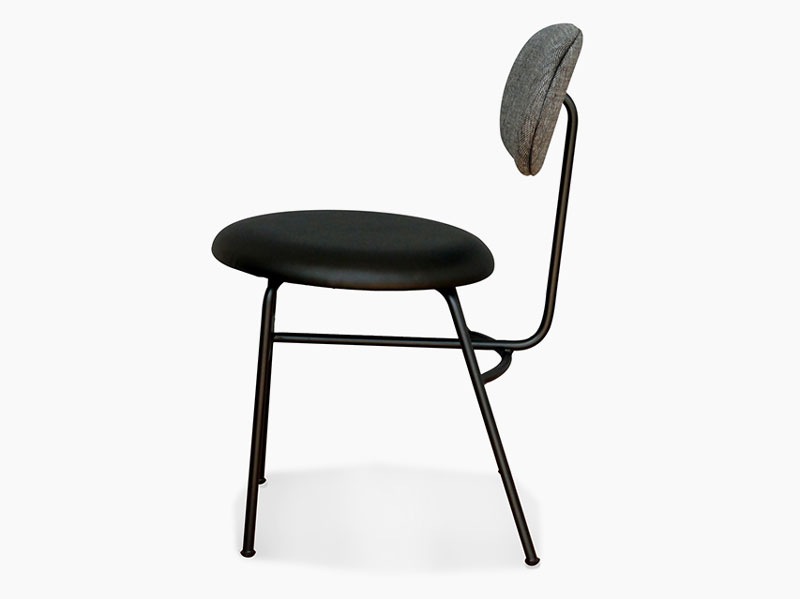 モノトーンカラーのシックでおしゃれなチェア|NI