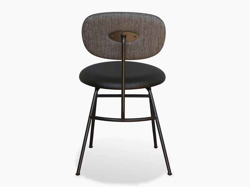 モノトーンカラーのシックでおしゃれなチェア|NI