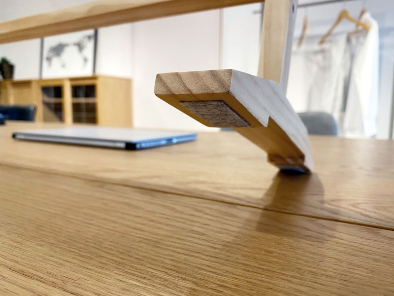 カウンターパネル｜昇降式｜デスクや受付窓口で使えます