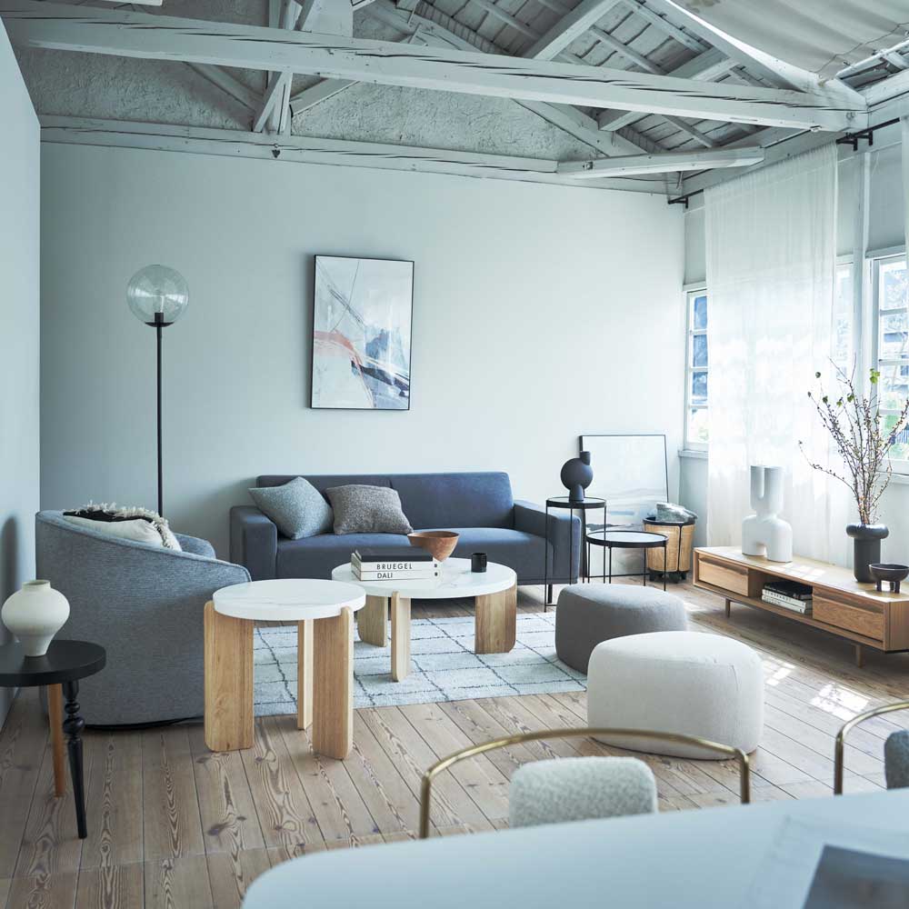 美品　ボーコンセプト　スツール マルチカラー 椅子　曲線デザイン　北欧家具 美品 BoConcept ボーコンセプト スツール マルチカラー ファブリック