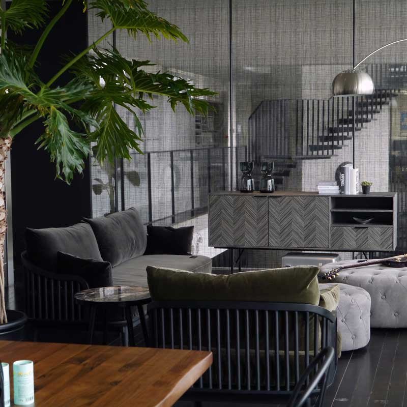 落ち着いた雰囲気のロングソファ|幅200cm|RN