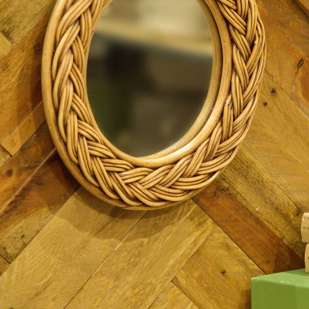 ラタンのウォールミラー｜丸型のヴィンテージ風鏡です