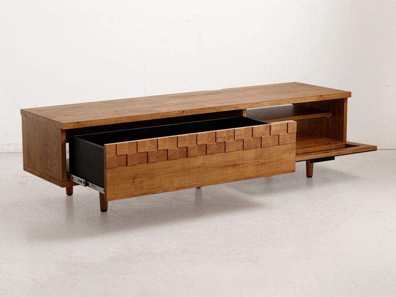 和モダンな落ち着いた雰囲気のテレビボード | 幅150cm