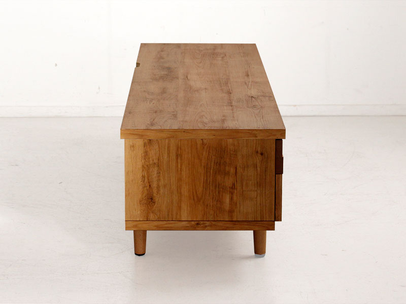 和モダンな落ち着いた雰囲気のテレビボード | 幅150cm