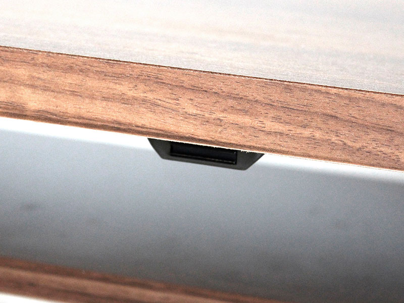 和モダンな落ち着いた雰囲気のテレビボード | 幅150cm