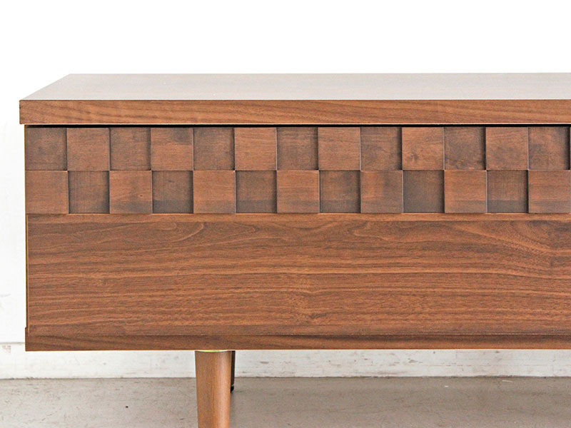 和モダンな落ち着いた雰囲気のテレビボード | 幅150cm