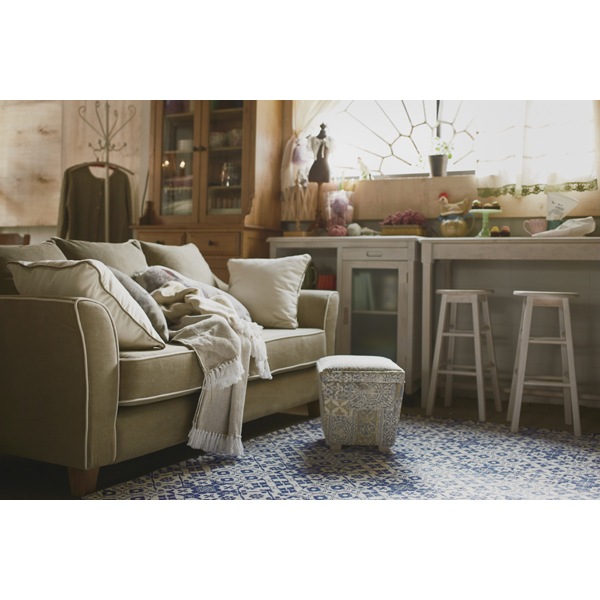 白のカウンタースツールセット