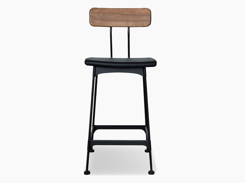 木目調の背もたれとブラックカラーの座面のコントラストが目を惹くハイチェア｜HL