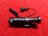 ��Ź������5��OFF�����ݥ��SUERFIRE  M300B�������� MINI SCOUT LIGHT(214) ���Х���