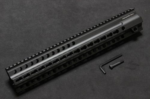 セール中！MAD BULL CRUX Keymod 15inch ハンドガード セール中！MAD BULL CRUX Keymod 15inch ハンドガード Madbull